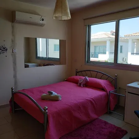 Apartment Nefeli Gardens Apartament Paphos
